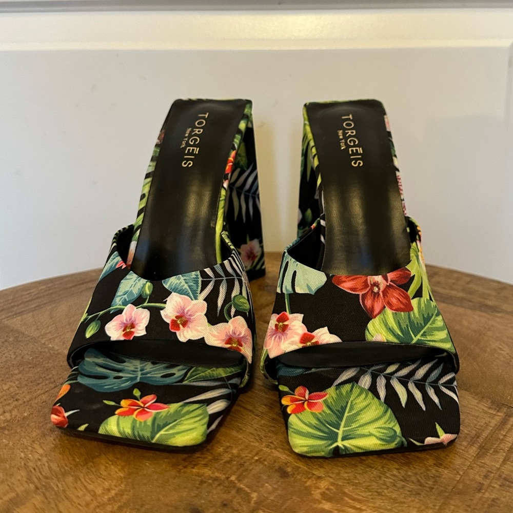 Torgēis New York high heels